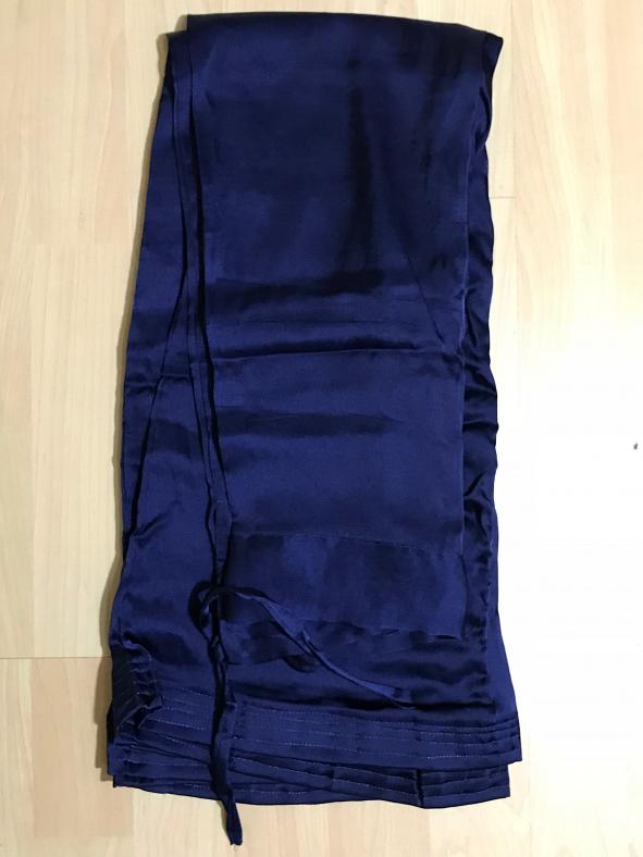 Navy Blue Satin Petticoat / Underskirt / Inskirt For Sari (XXL) Navy Blue Satin Petticoat / Underskirt / Inskirt For Sari (XXL)