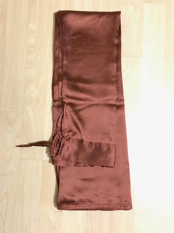 Brown Satin Petticoat / Underskirt / Inskirt For Sarees (XXL) Brown Satin Petticoat / Underskirt / Inskirt For Sarees (XXL)