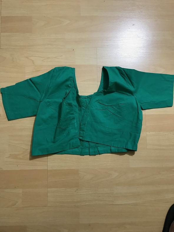 Light Green Cotton Blouse w/ Front Open (Sizes: 34, 36, 44, 46) Light Green Cotton Blouse w/ Front Open (Sizes: 34, 36, 44, 46)