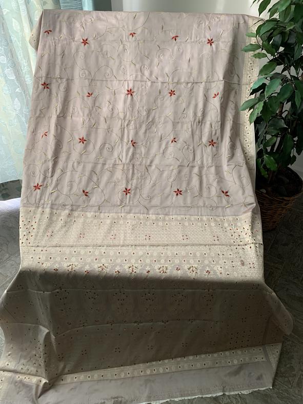 Elegant Design Party Wear Cream Color Embroidery Saree ! Elegant Design Party Wear Cream Color Embroidery Saree !