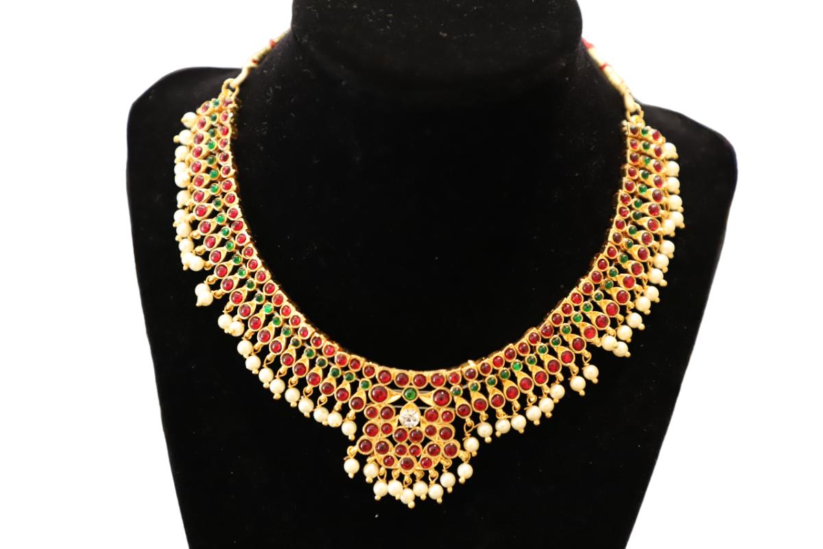 Red Kemp Stone Choker