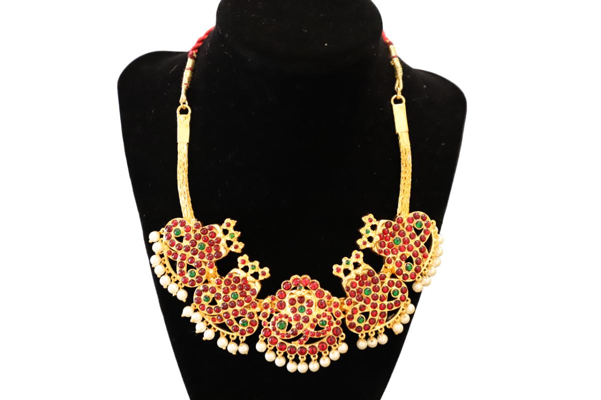 Traditional Red Short Necklace