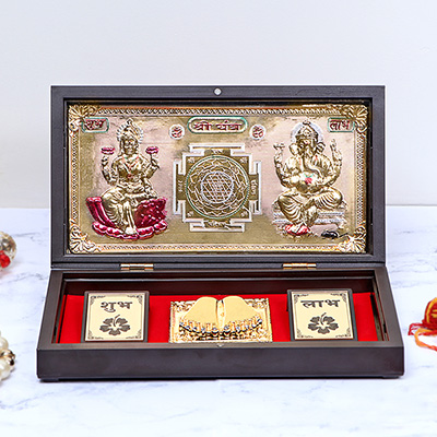 Shree Yantra and Lakshmi-Ganesha with Charan Paduka in Wooden Box Shree Yantra and Lakshmi-Ganesha with Charan Paduka in Wooden Box