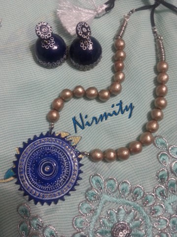 Terracotta inspired ultramarine blue necklace set