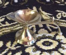 Brass Made Small Arti Diya w/ Handle for Puja 2.4"