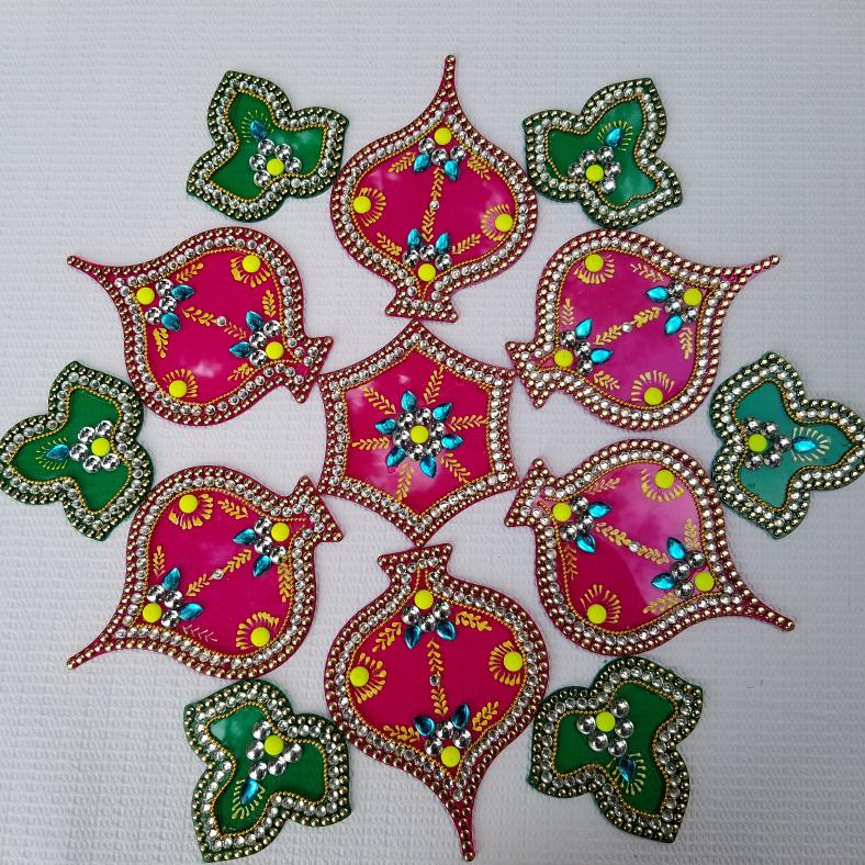Rangoli Set Decorative Meenakari Mirror for Festive Spirit