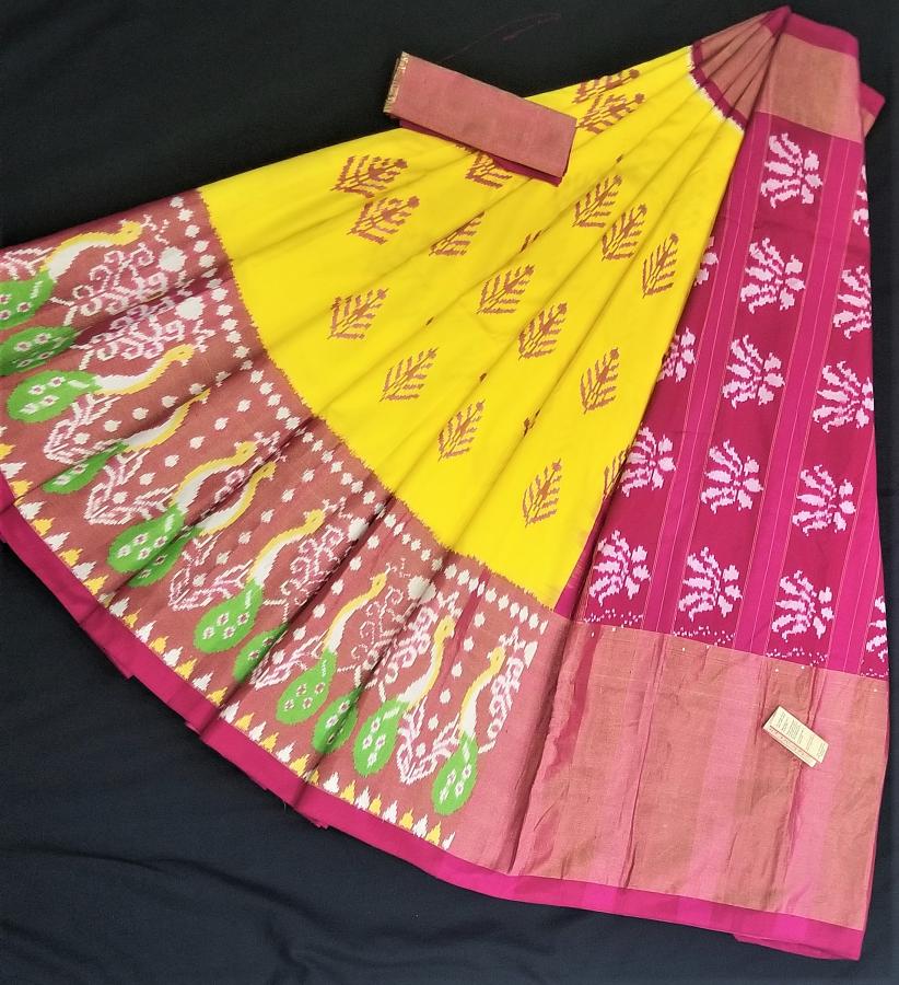 Ikkat kanchi sarees  Outdoor blanket, Cotton suits, Ikkat silk sarees