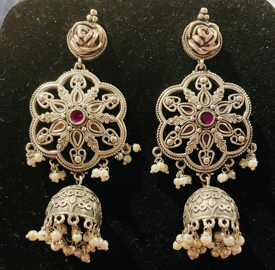 Skye German silver earring – Phuljhadi