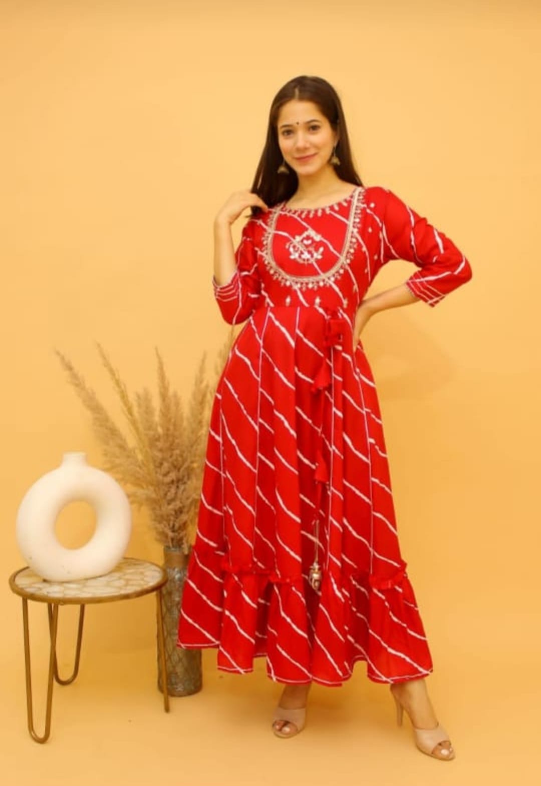 Bold & Beautiful Pure Cotton Foil Work Long Anarkali Kurti (XL) Bold & Beautiful Pure Cotton Foil Work Long Anarkali Kurti (XL)
