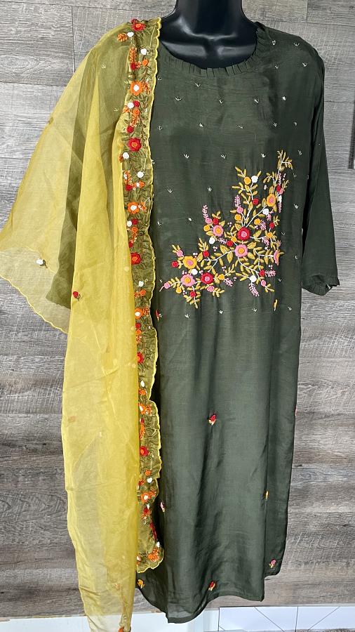 Pure Muslin Cotton Embroidery Kurti with Embroidery Dupatta (XL) Pure Muslin Cotton Embroidery Kurti with Embroidery Dupatta (XL)