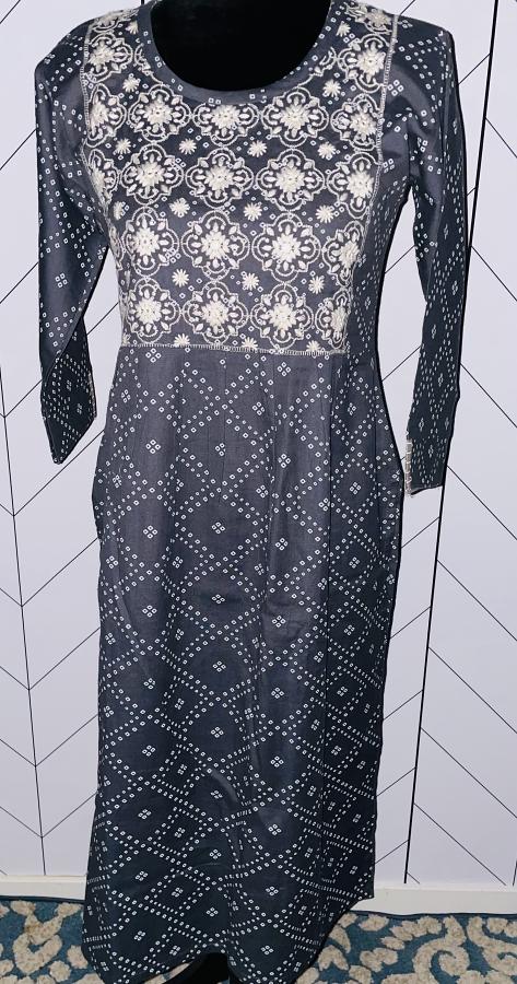 Designer Cotton Kurti with Thread work and Plazzo pant(Size :S )
