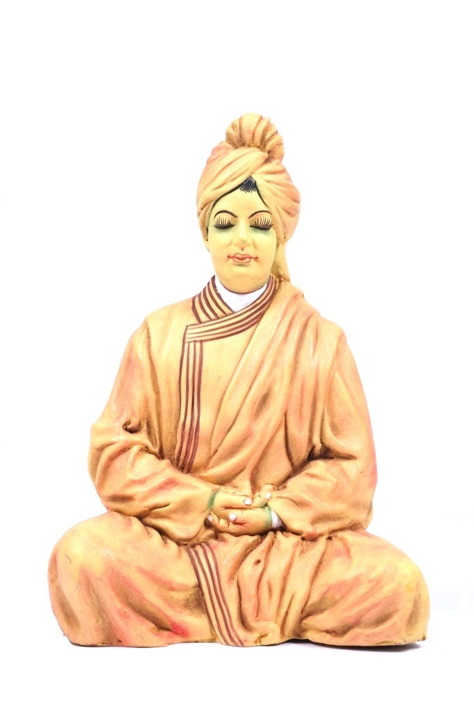 SWAMI VIVEKANANDA NAVARATHRI GOLU STATUE BIG