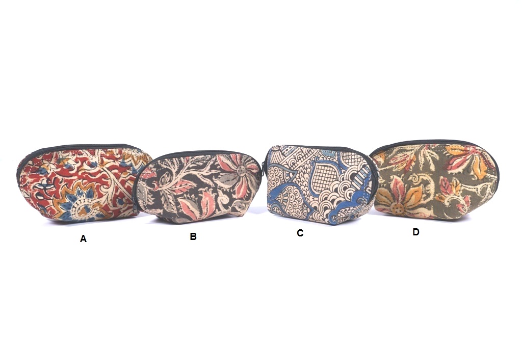 Ethnic Cosmetic Kalamkari Pouch In Boat Shape
