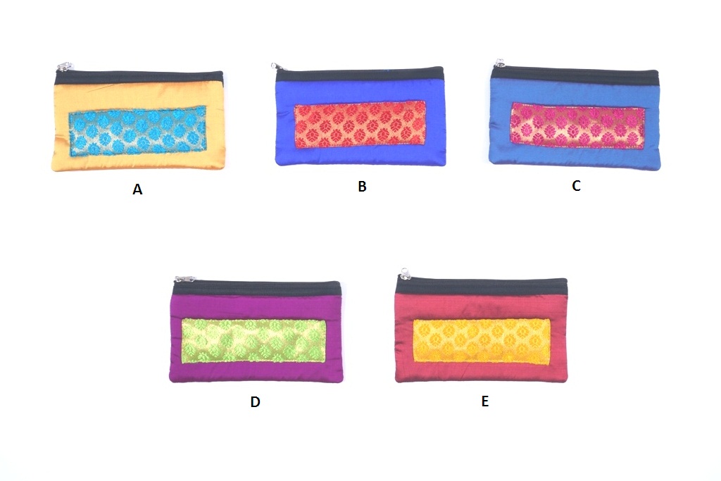 Center Patch bROCADE Purse 