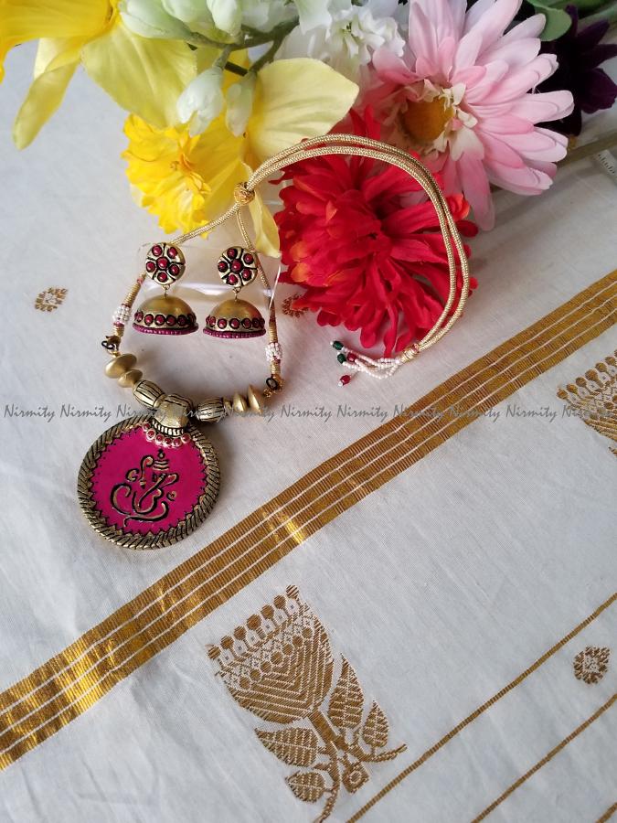 Simple Terracotta jewelry- Magenta terracotta necklace set-Ganesh pendant
