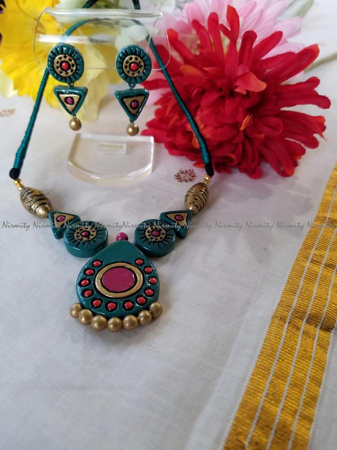 Simple Terracotta jewelry- Teal terracotta necklace set-matching earrings Simple Terracotta jewelry- Teal terracotta necklace set-matching earrings