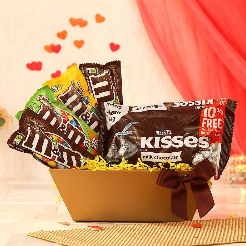 Gift Basket Hersheys Kisses Milk Chocolate w/ Assorted M