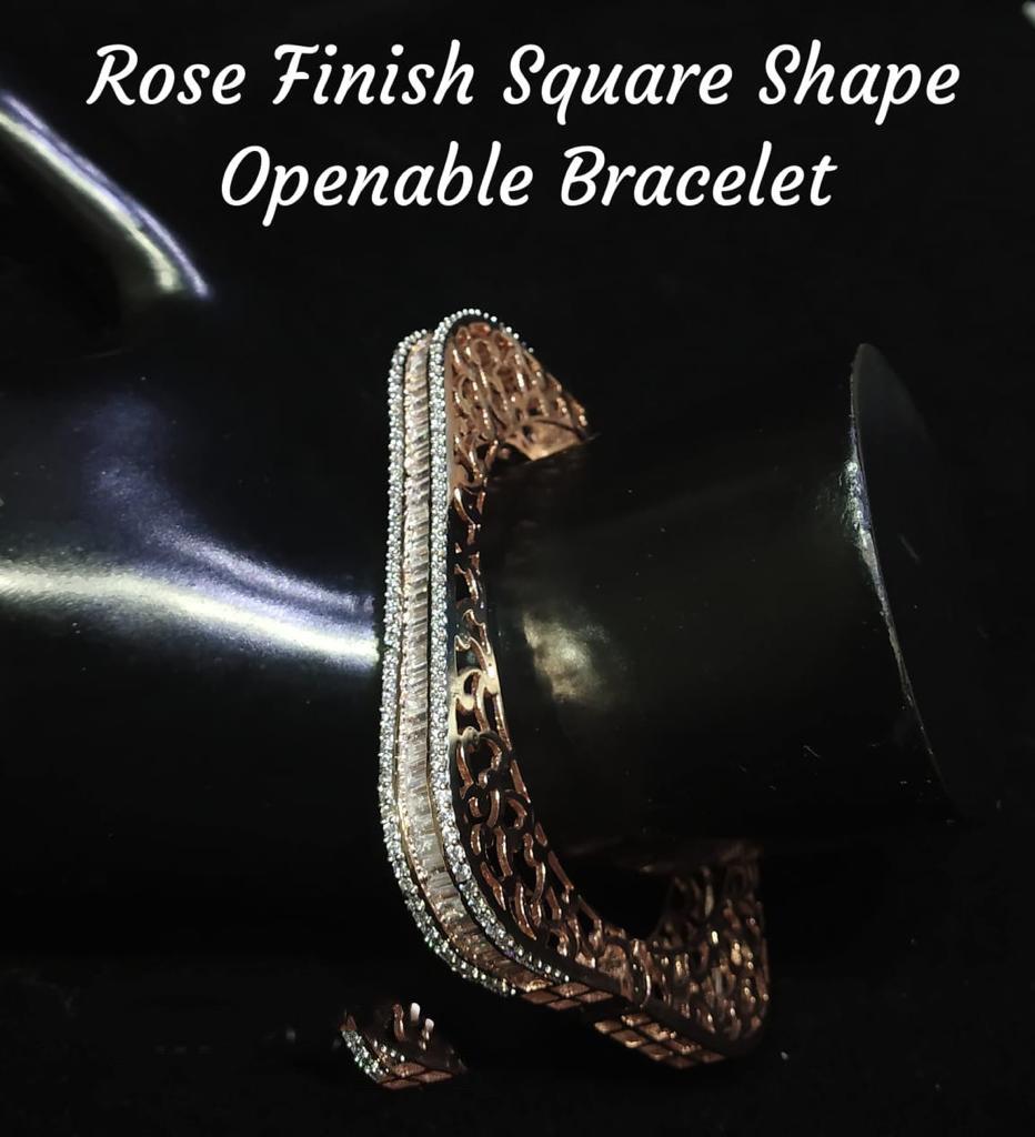 High Quality Rose finish unique stylish Square Shape openable Bracelet High Quality Rose finish unique stylish Square Shape openable Bracelet