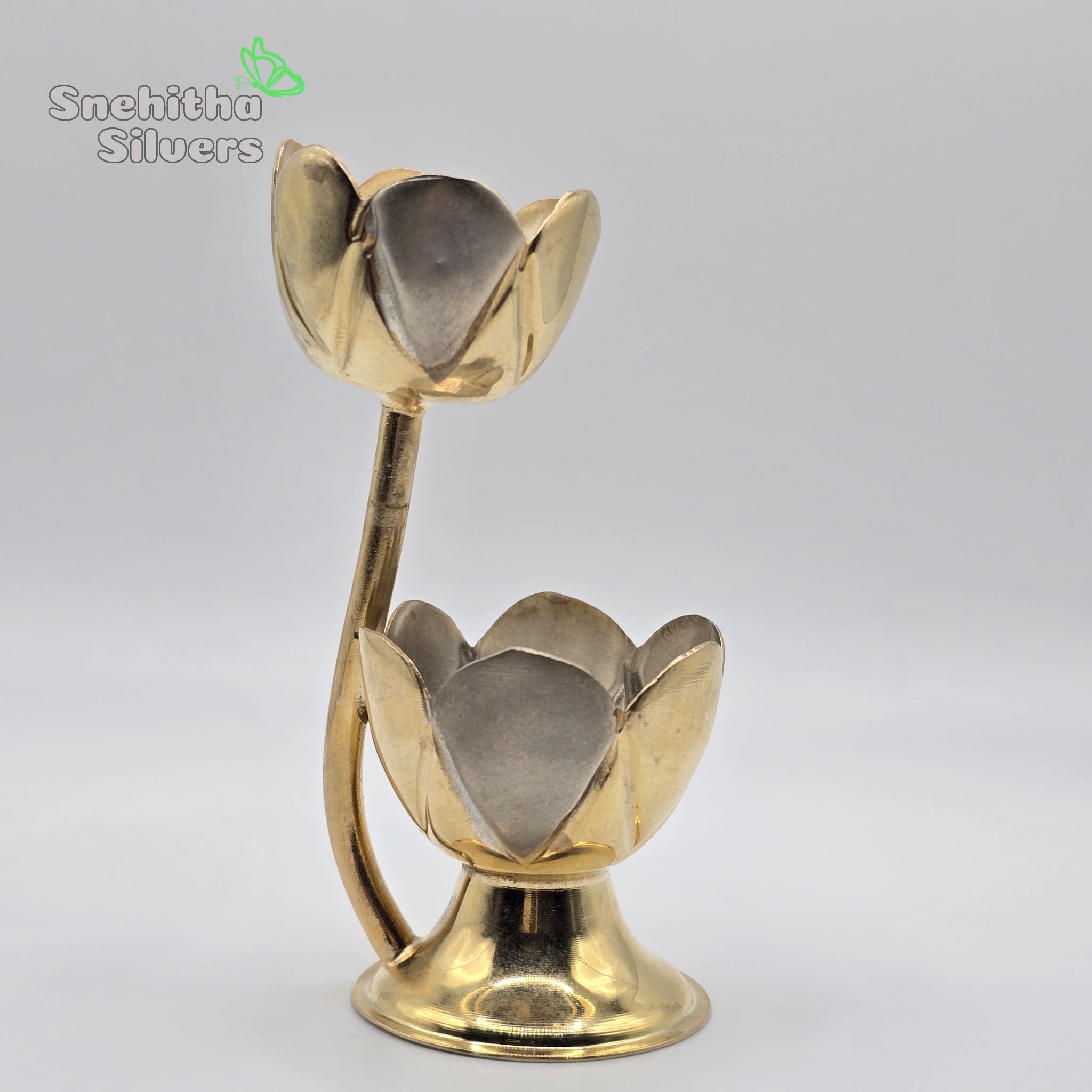 Silver Gift-Pasupu kukum bowl with stand/Lily Stand/Housewarming Gifts/Pooj Silver Gift-Pasupu kukum bowl with stand/Lily Stand/Housewarming Gifts/Pooj