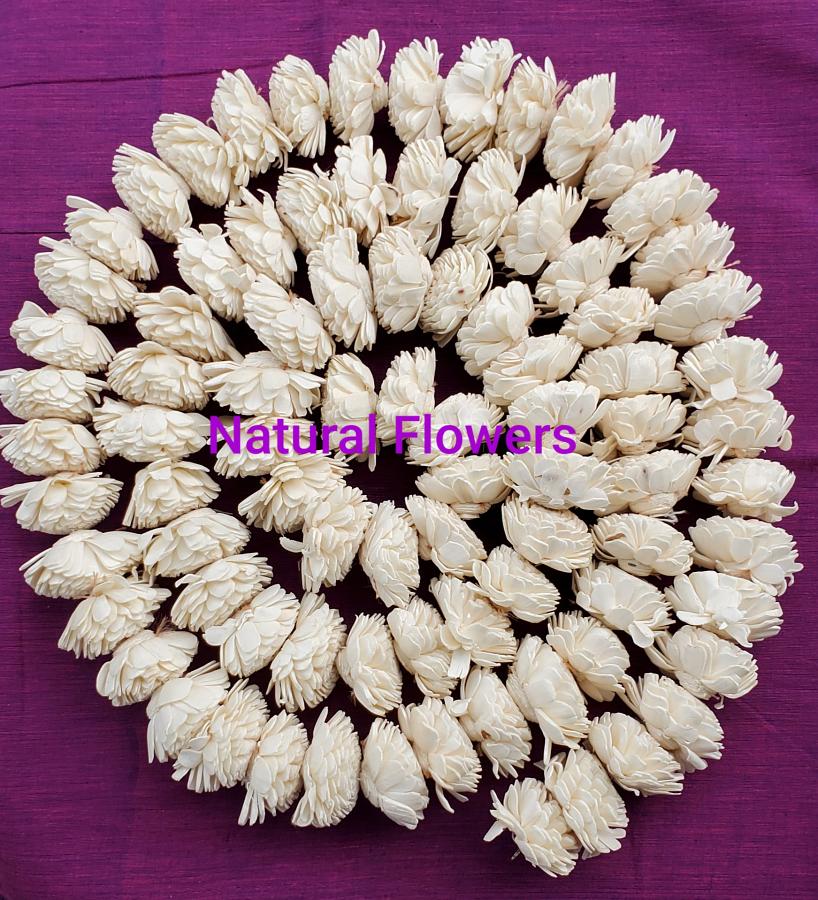 Real Looking White Marigold | Beli Garlands / Strings Flowers Real Looking White Marigold | Beli Garlands / Strings Flowers