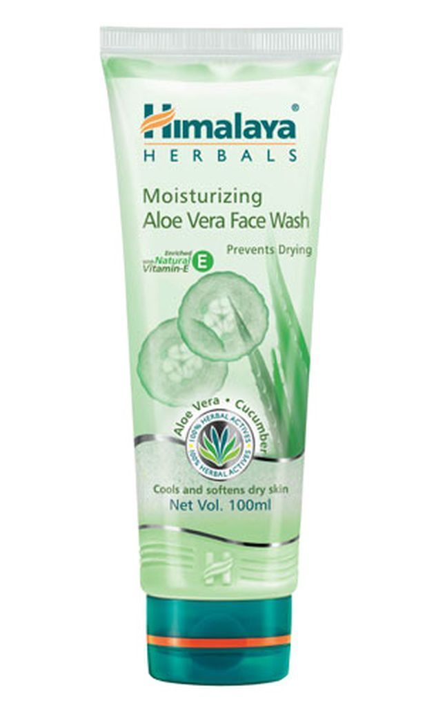 Himalaya Herbals Moisturizing Aloe Vera Face Wash Relief for Dry Skin 100ml
