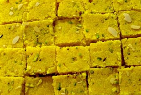 Khoya Burfi : Coconut, 1 Pound