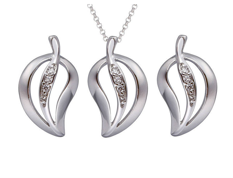 Silver Plated CZ Crystals Jewelry Set w/ Leaf Pendant & Earrings Silver Plated CZ Crystals Jewelry Set w/ Leaf Pendant & Earrings