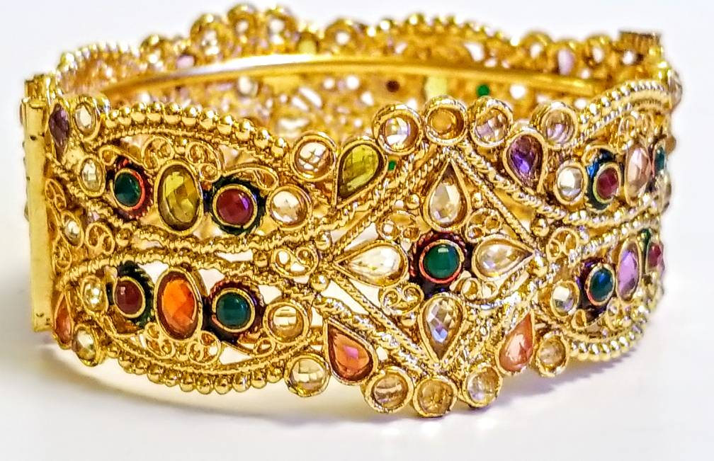 Kundan Meenakari Indian Kada / Hinged Bracelet Bangle w/ Pin Kundan Meenakari Indian Kada / Hinged Bracelet Bangle w/ Pin