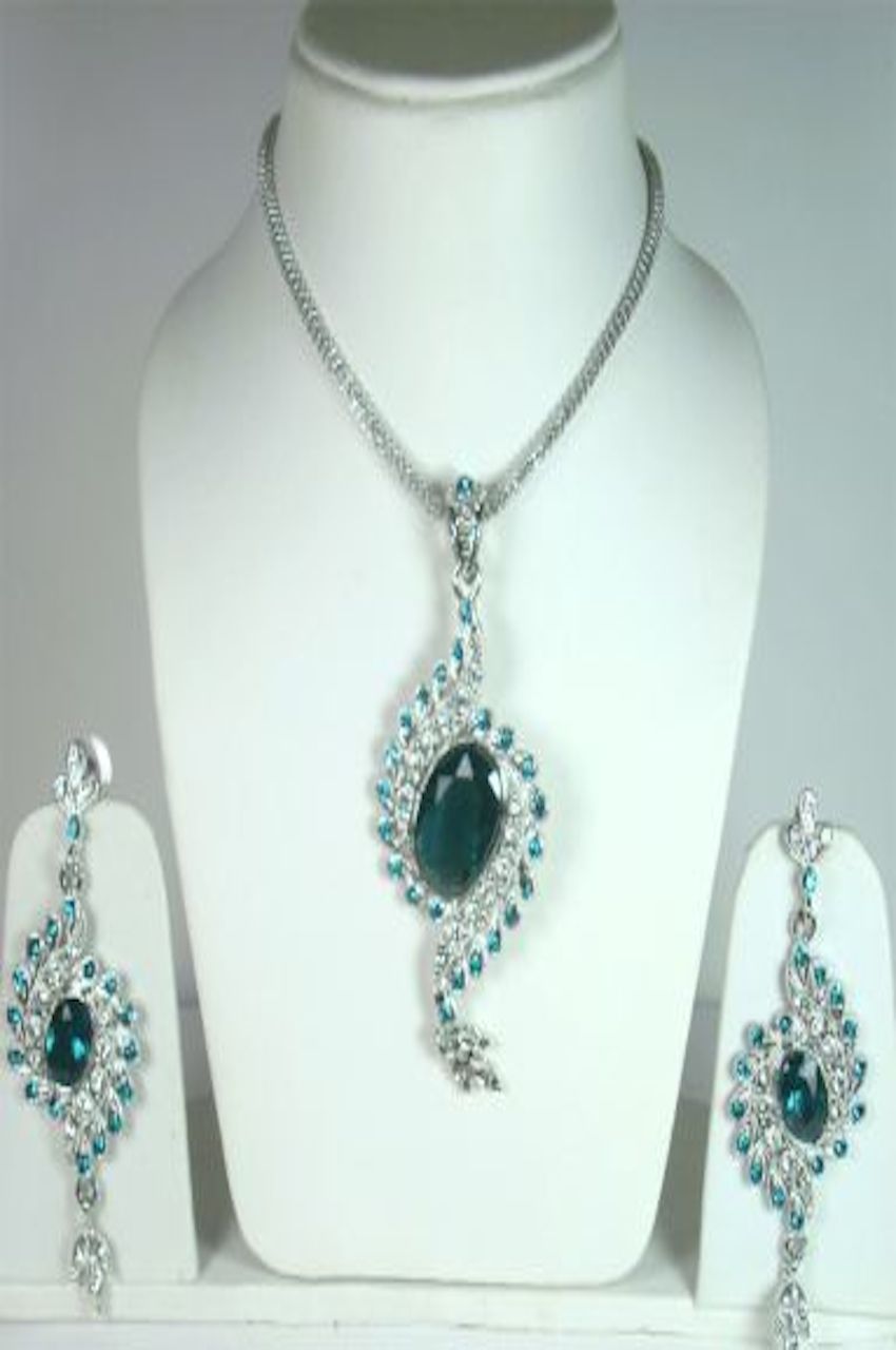 Teal Green And Silver Color Stone Studded Pendant Set Teal Green And Silver Color Stone Studded Pendant Set
