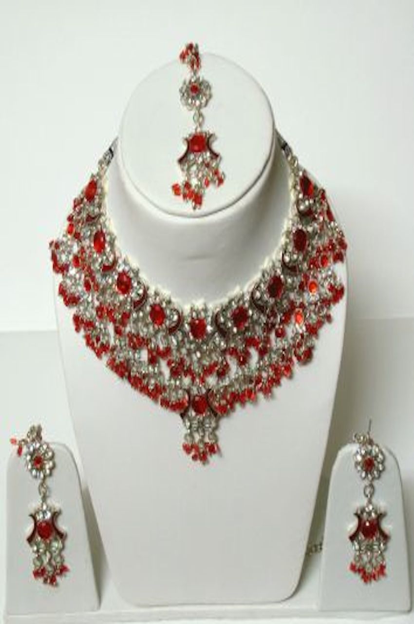 Red & Antique Silver Color Stone Studded Pendant Set Red & Antique Silver Color Stone Studded Pendant Set