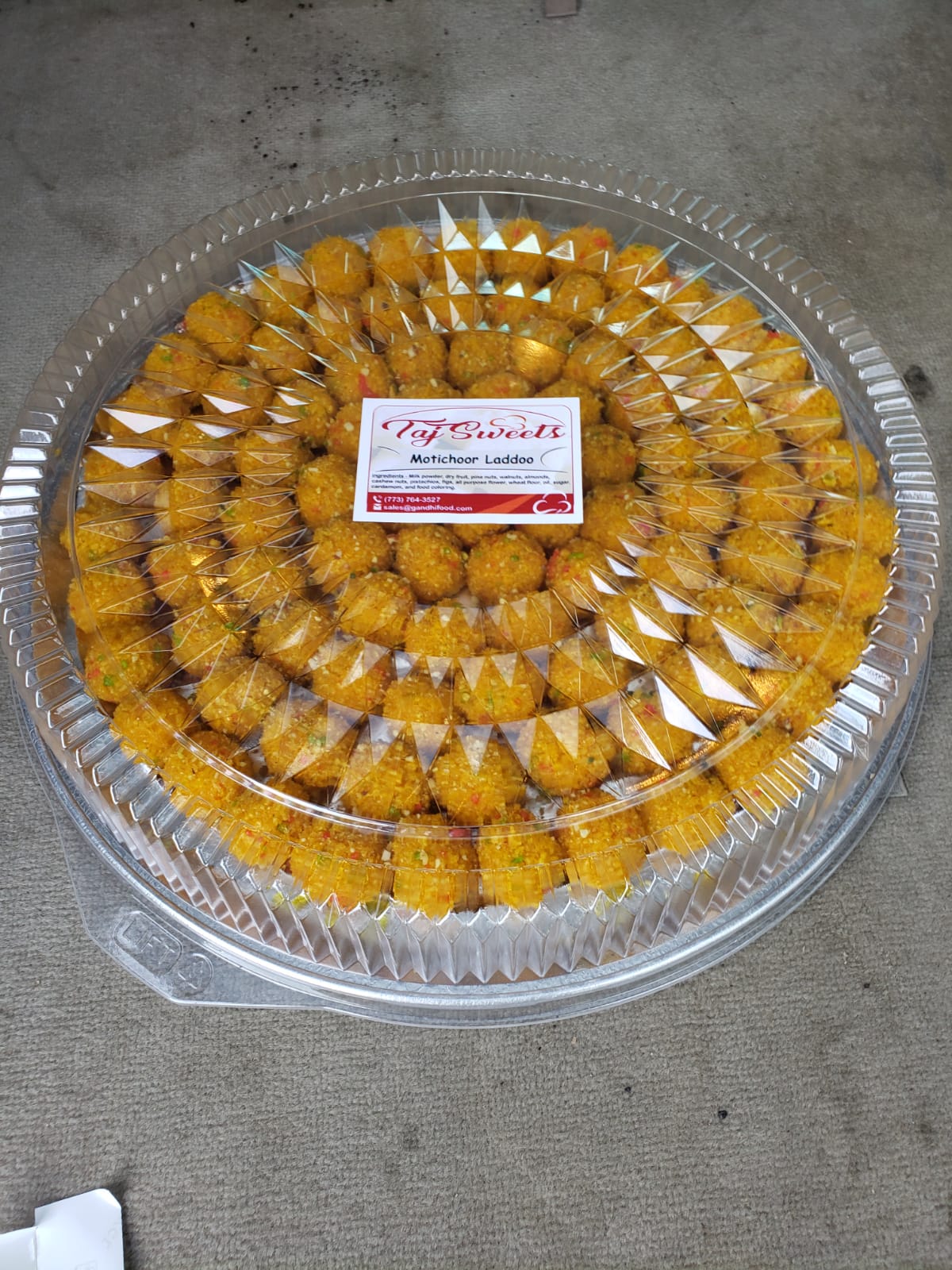 Taj Sweets Mothichoor Laddoo 1 Pound Pack (8 Pcs)
