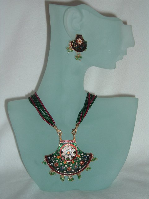 Hand-painted Rajasthani Minakari Red & Black Necklace Set Hand-painted Rajasthani Minakari Red & Black Necklace Set