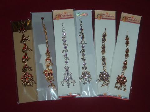 Wholesale Indian Tikas, 6 Assorted Fancy Maang Tikas Wholesale Indian Tikas, 6 Assorted Fancy Maang Tikas