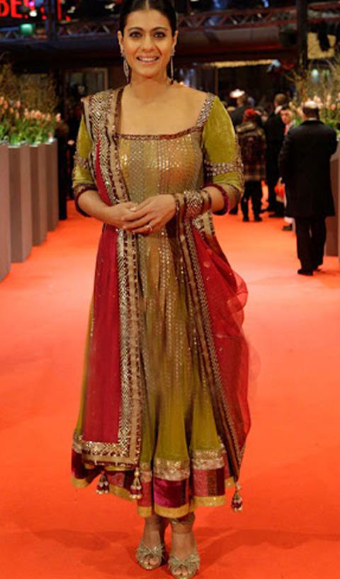 latest anarkali suit designs by manish malhotra