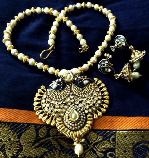Antique Designer 1 Gram Gold Set with Double Peacocks Pendant