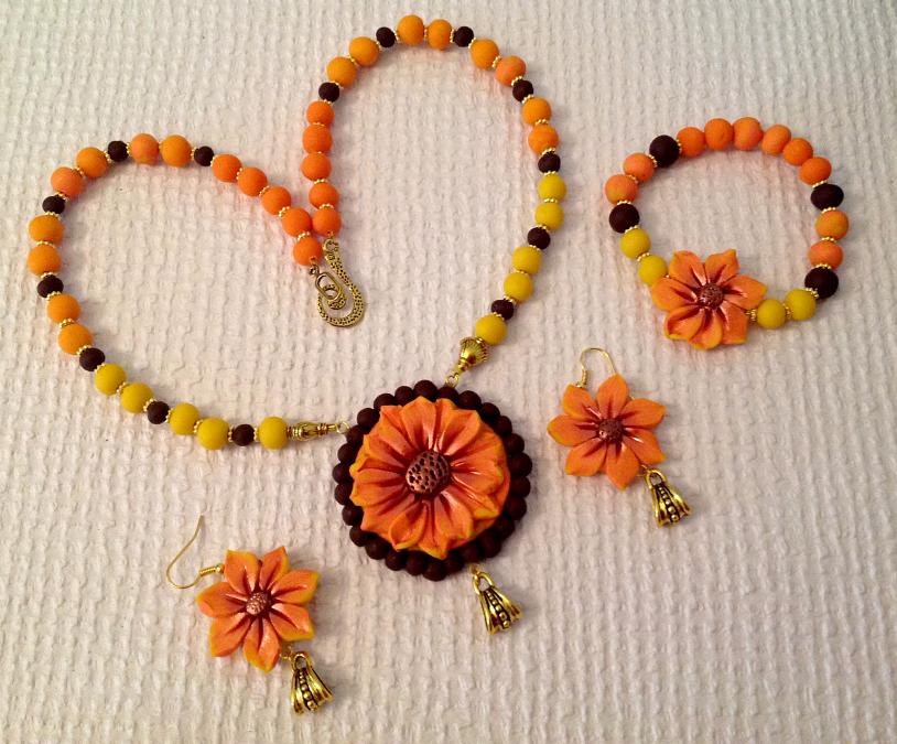 Bright Terracotta Sunflower pendant Set /w Earrings & Bracelet