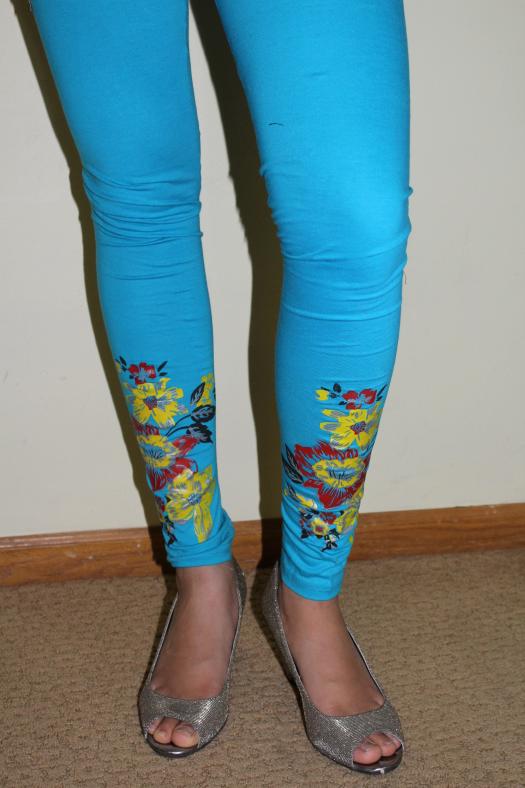 Light Blue Churidar lycra soft & stretchable leggings (Small) Light Blue Churidar lycra soft & stretchable leggings (Small)