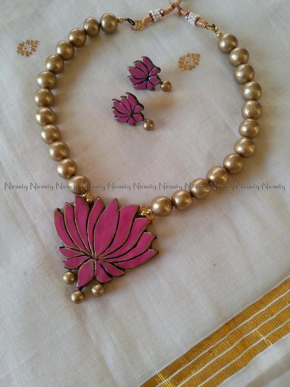 Lotus Shaped Pendant Terracotta Jewelry Set