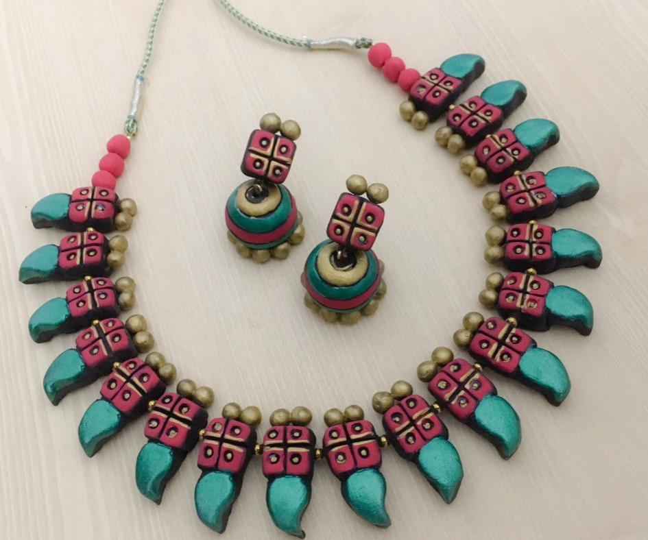 Grand Bold Terracotta Temple Style Choker Set with Jhumkas