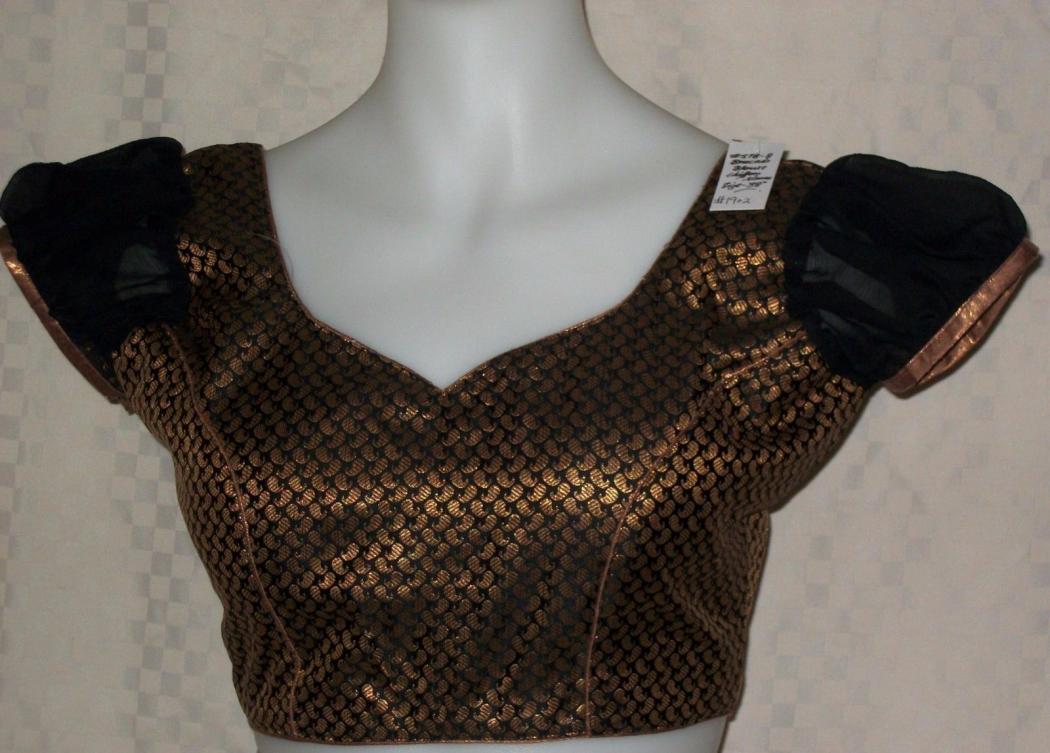 Sizzling Black Gold Brocade Blouse Choli for Sarees (M) Sizzling Black Gold Brocade Blouse Choli for Sarees (M)