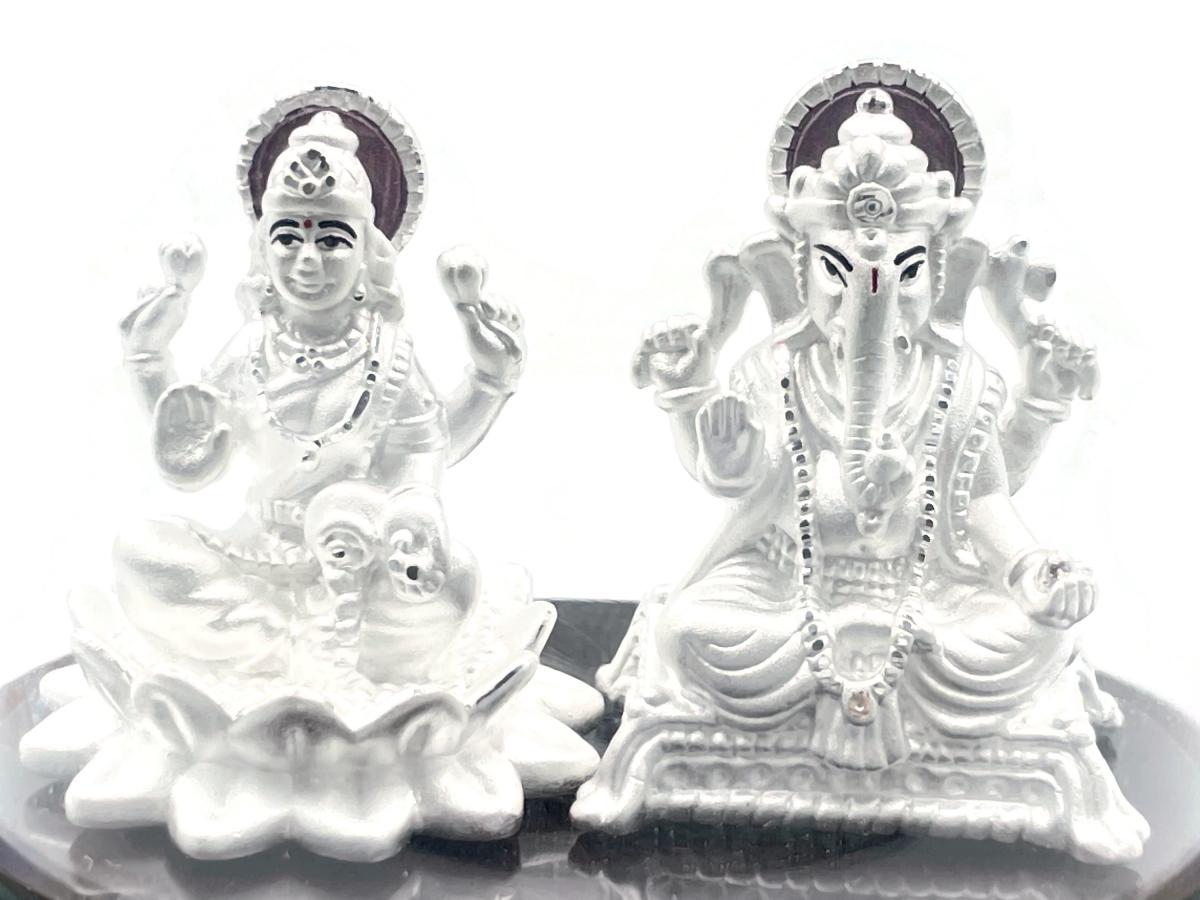 Pure Silver 999 Lord Ganesh & Lakshmi Statue / Murti (#03) Pure Silver 999 Lord Ganesh & Lakshmi Statue / Murti (#03)