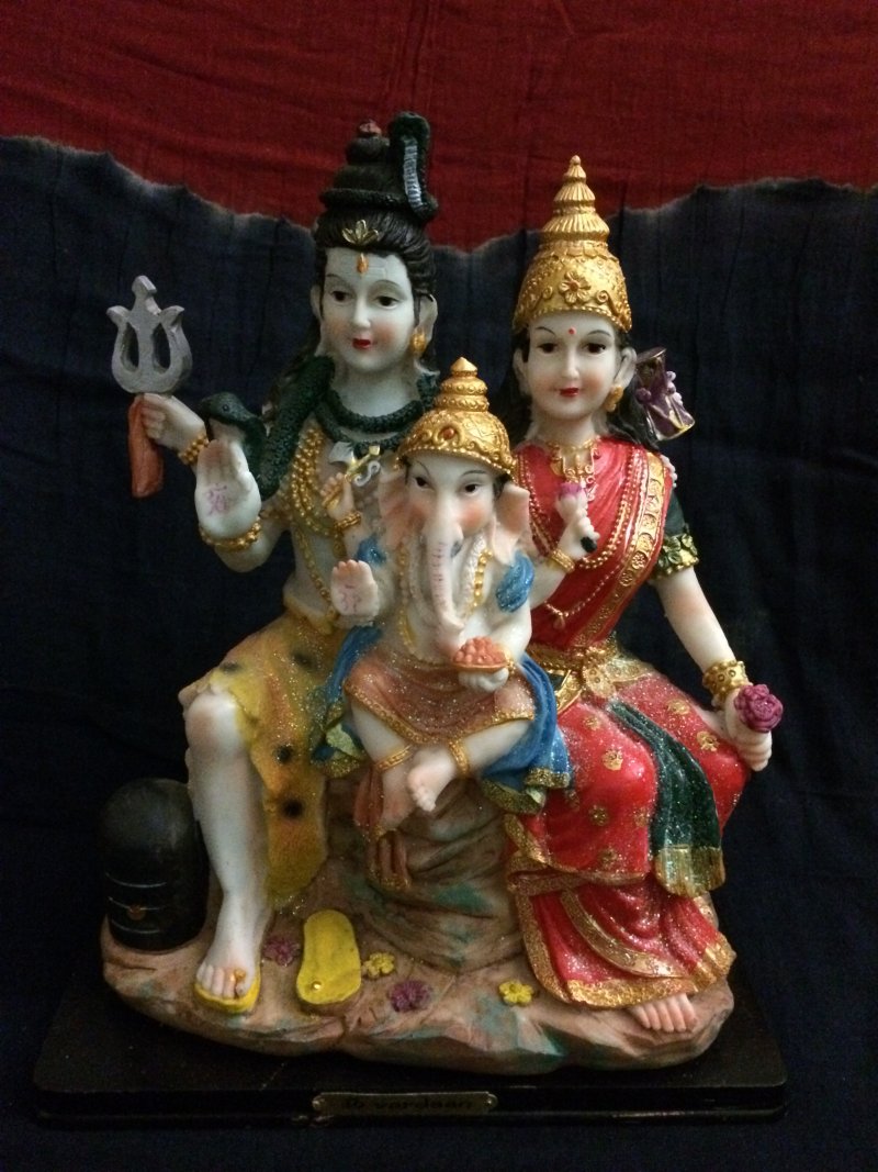 Large Shiv Parivar Statue w/ Shiva, Parvati & Ganesha 10.5"