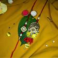 Lustrous Bhaiya Bhabhi Rakhi Made With Pearl and Kundan Lustrous Bhaiya Bhabhi Rakhi Made With Pearl and Kundan