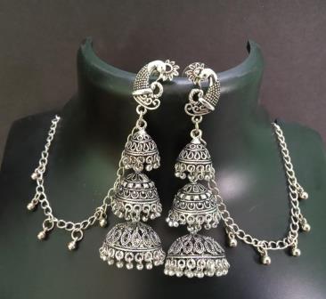 Beautiful Traditional Design Carving Earring w/ 3 Layer Jumki's & Ear Chain