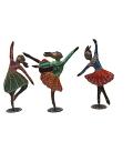 Set of 3 Indian Girls Dance Showpieces in Rot Metal for Home Decor