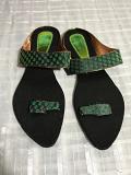 Women's Sandals w/ Teal Green & Black Bronze Design - 9,11