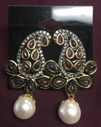 Traditional Semi Precious Stones & Pearl Earring