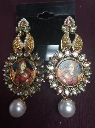 Ethnic Semi Precious Stones & Pearl Work Earring