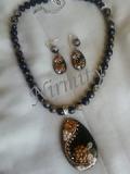 Teardrop Shaped Floral Clay Necklace Set